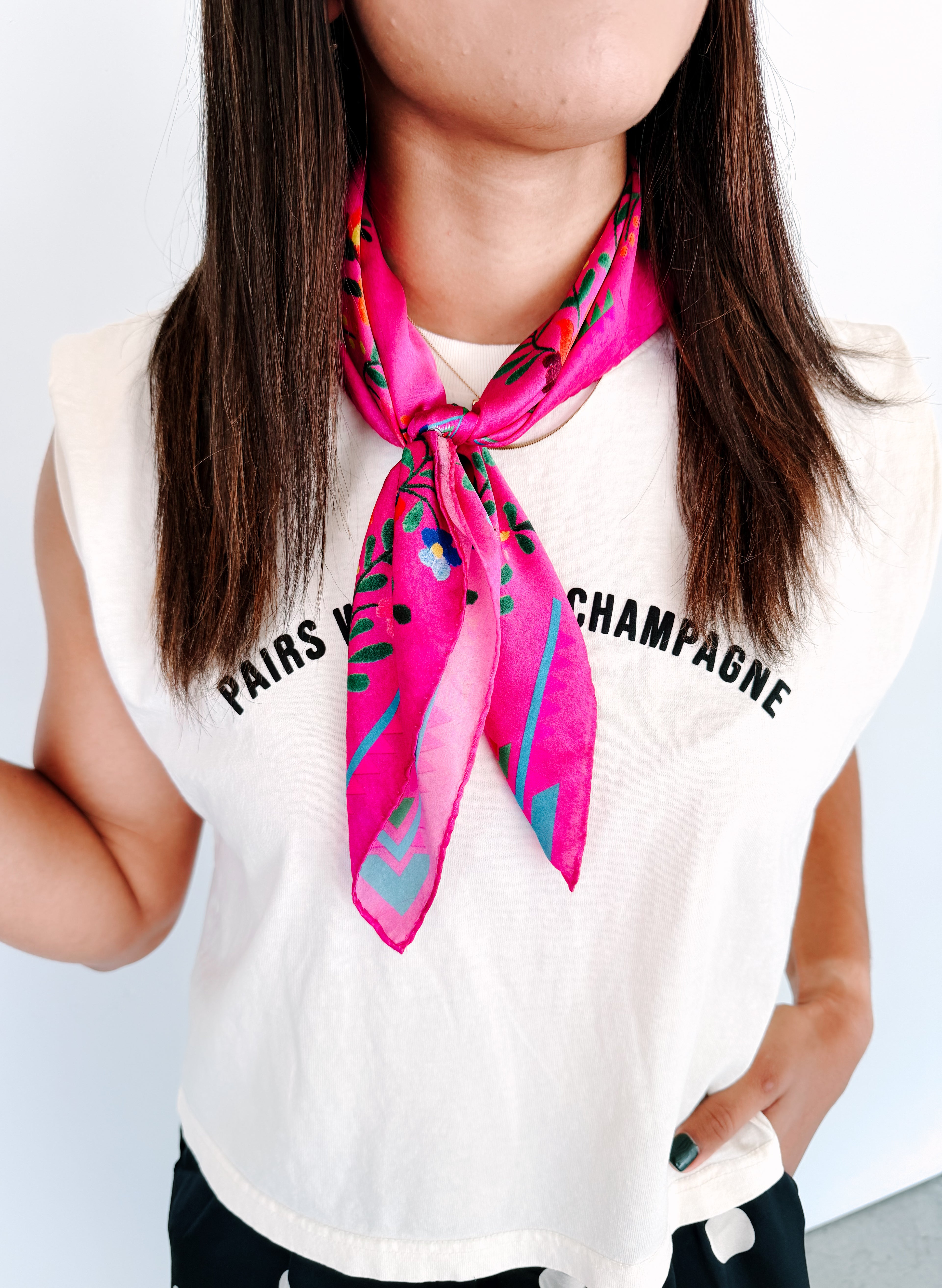 Champagne Muscle Tee