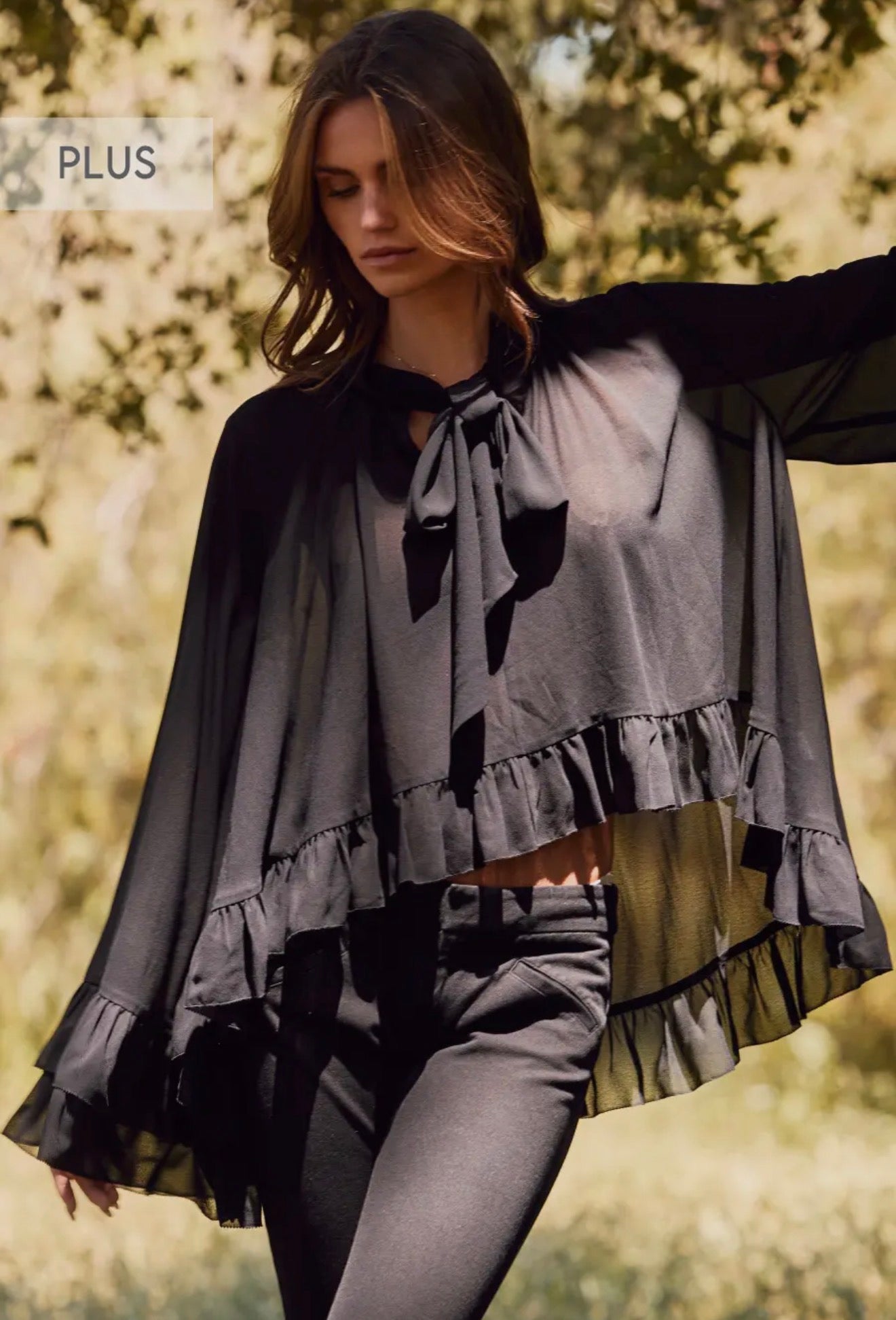 Romantic Thrill Top (Black - Plus Size)